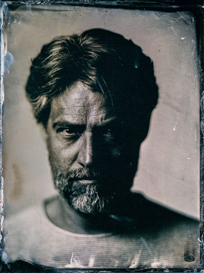 Nassplatte, Schwarz-Weiß, Charakterportrait von Mann mir Bart