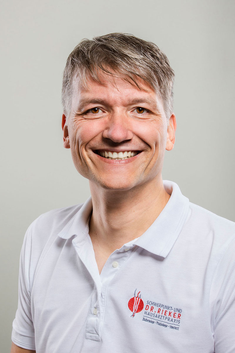 Dr Rieker Portait