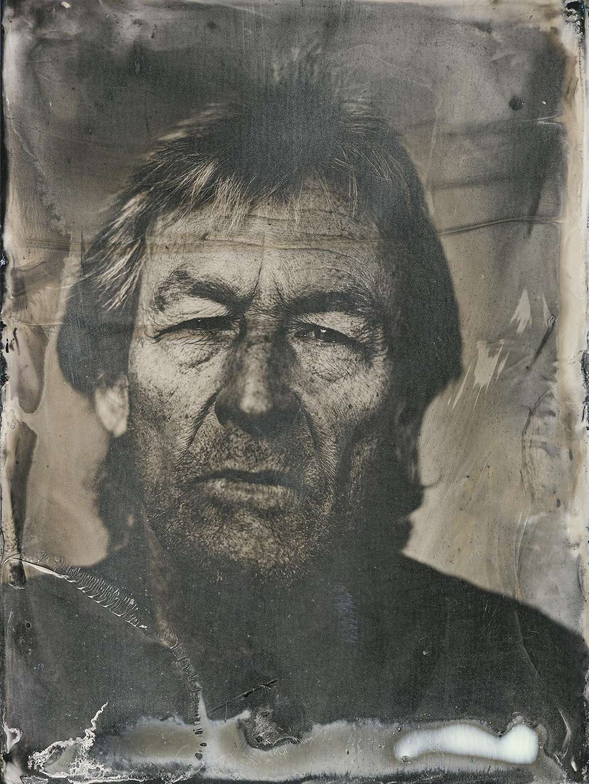 „`nassplattenportraet-bephotomedia-maennlichesgesicht