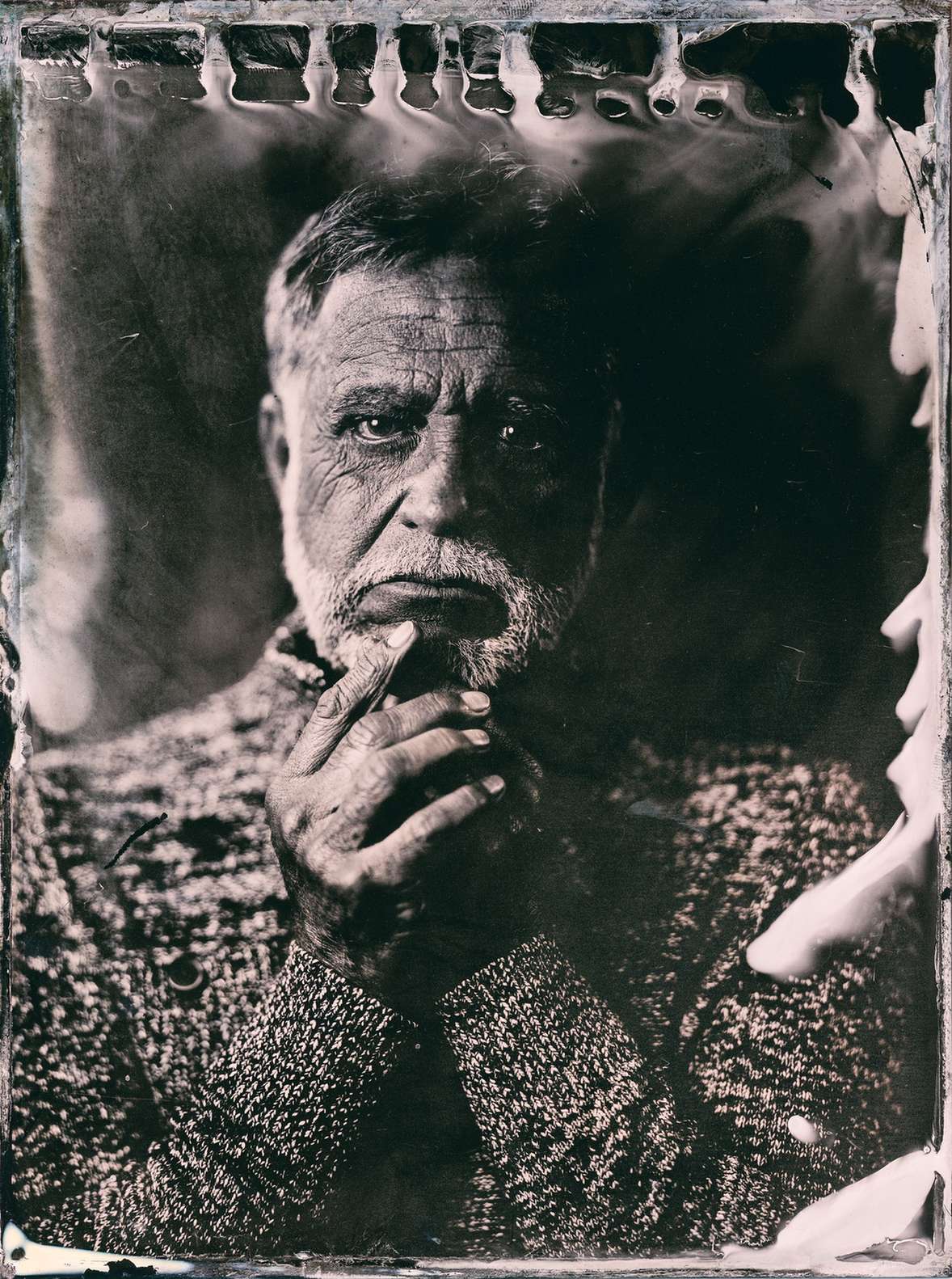 Portraet eines nachdenklichen Mannes in Nassplattenfotografie von befotomedia.