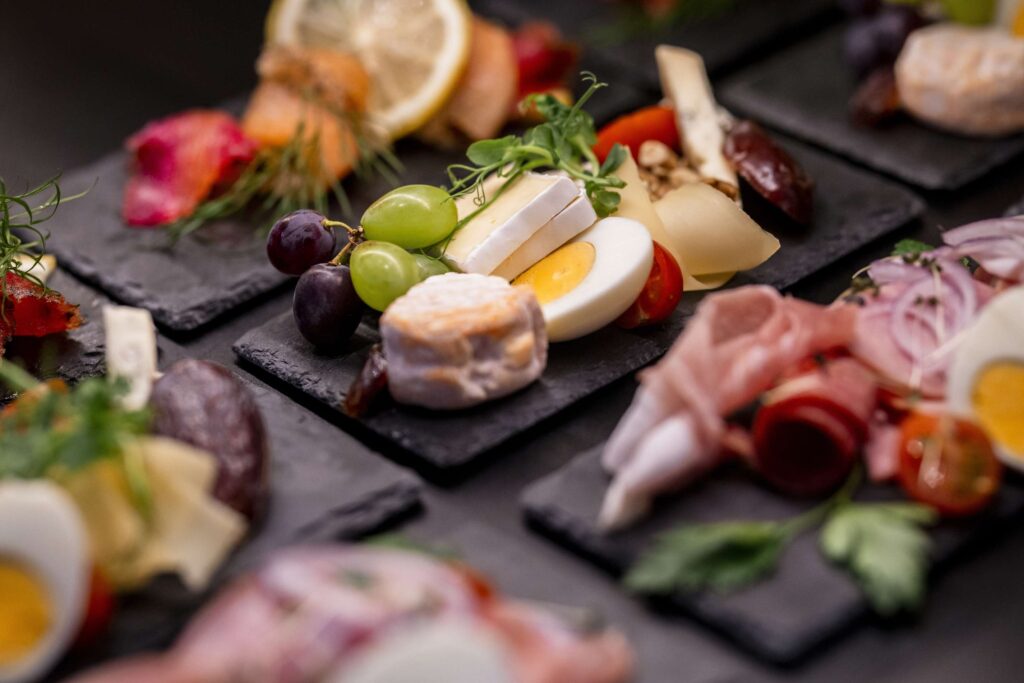 antipasti-auf-schieferplatte